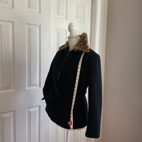 Women’s Jason Kole Waist Length Belted Wool Jacket with Animal Print Fur Collar - Picture 11 of 14